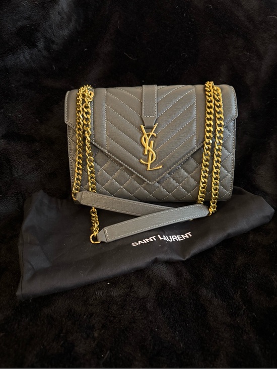 The Unbranded Brand Handbags - Saint Laurent YSL Gray Quilted Caviar Leather Shoulder Bag w/Dust Bag EUC